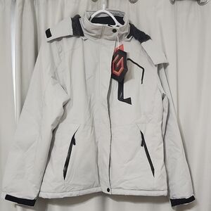 Women's Wulcea Graphene Heated Jacked With Power Bank